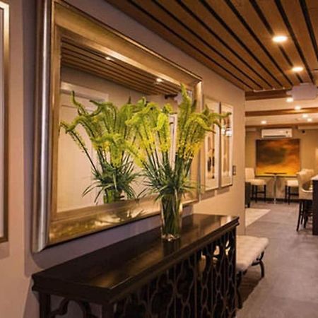 Knickerbocker Yacht Hotel Port Washington 外观 照片