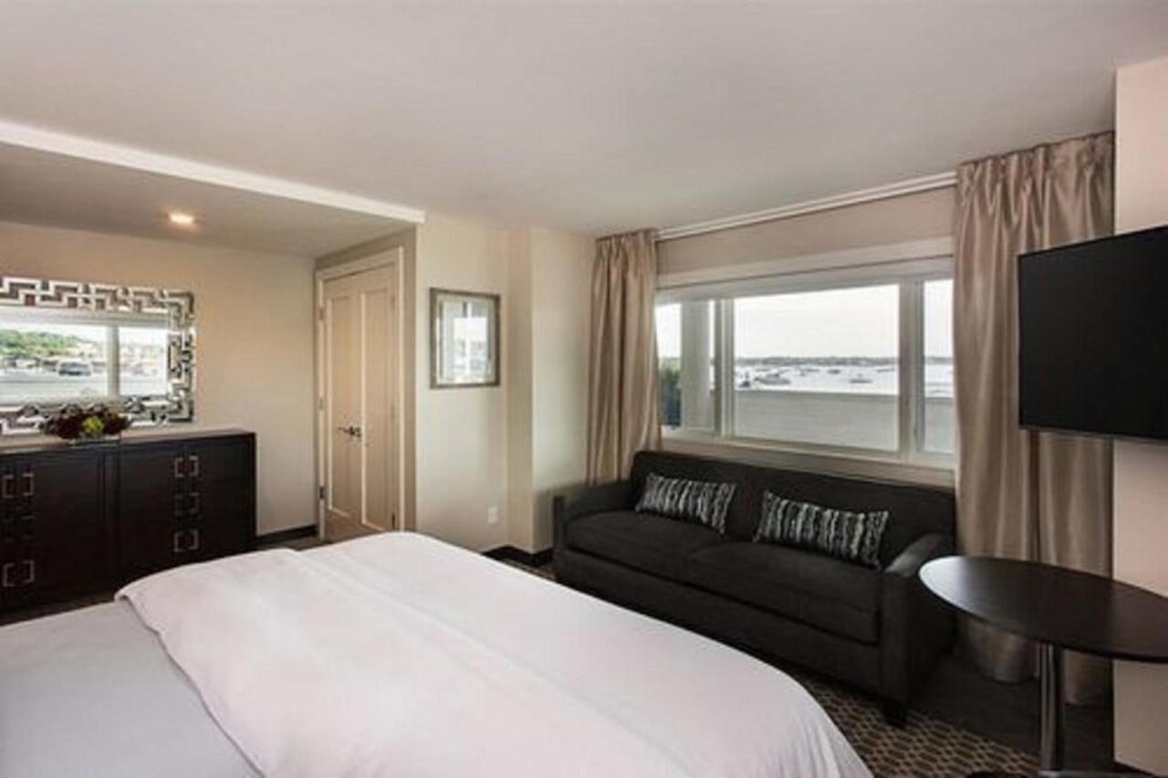 Knickerbocker Yacht Hotel Port Washington 外观 照片
