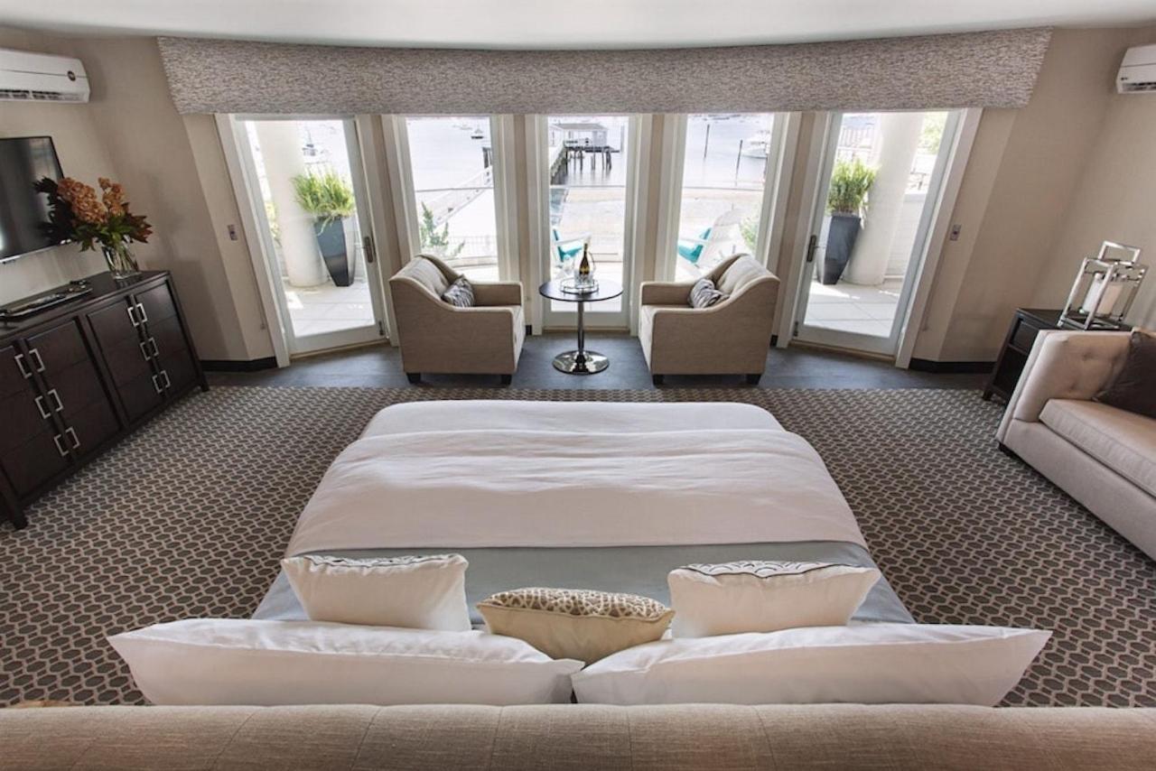 Knickerbocker Yacht Hotel Port Washington 外观 照片